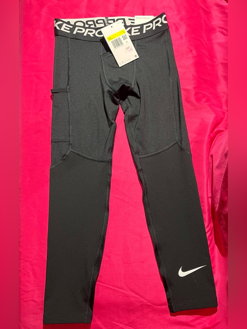 NWT! NikePro  Dri-Fit Boys Sz S Training Tight Fit Leggings